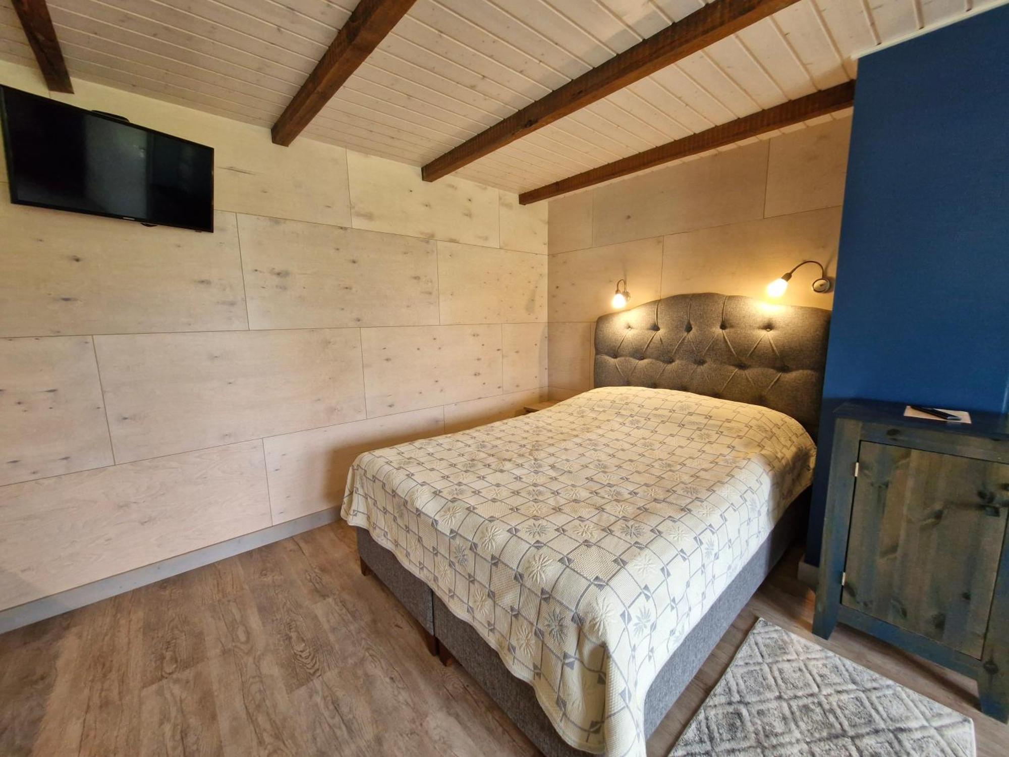 Piibelehe Guest Accommodation Kuressaare Exterior photo